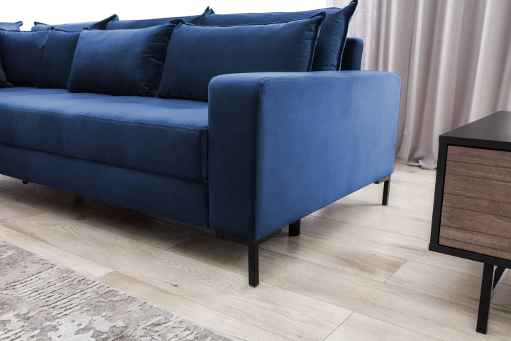 Alzira DETAL - Amor 4313 poseidon 1.jpg