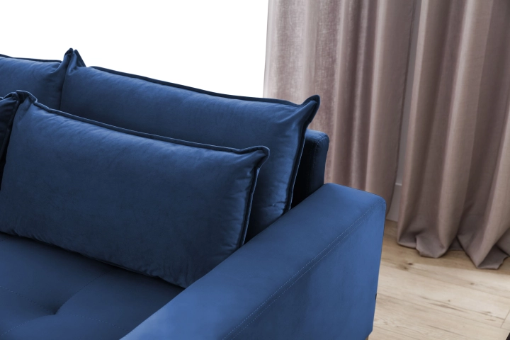 Alzira DETAL - Amor 4313 poseidon 2.jpg